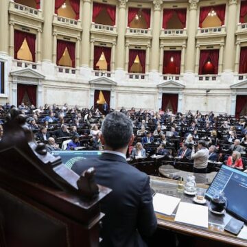 imagen-142 LLA busca establecer alianzas parlamentarias para respaldar a Adorni y avanzar en la reforma política