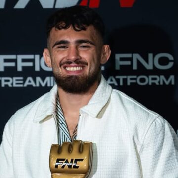 imagen-143 El argento Laureano Staropoli triunfa con un espectacular nocaut sobre Wahed Nazhand en MMA