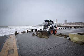 Impactantes imágenes del ciclón extratropical que devastó la Costa Atlántica