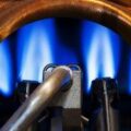 El «invierno caliente» por el gas se asoma: Aumentos en boletas y tensiones en el NOA