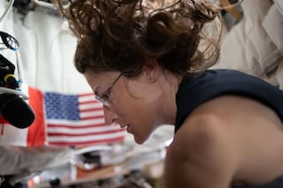 imagen-270 Christina Koch, astronauta de Artemis II: “Cada vez que me despertaba creía que estaba flotando”