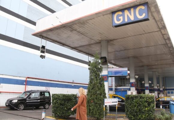 Aumento de demanda de gas lleva a restricciones en GNC e industrias