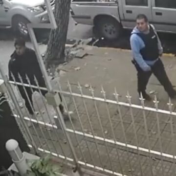 imagen-336 Falsos policías engañan a vecinos en La Plata para cometer robos