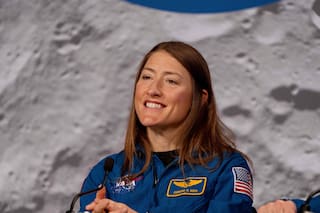 imagen-374 Christina Koch, astronauta de Artemis II, elige la película más realista sobre el espacio