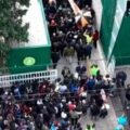 La despedida al Indio Solari atrae a una multitud hasta Puente Pueyrredón