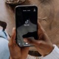 TikTok incursiona en el mercado de seguros con una nueva alianza