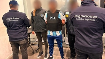 imagen-223 Expulsión de un miembro clave de la banda de narcotráfico de ‘Dumbo’