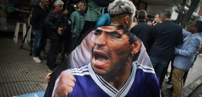 Segundo día del juicio por la muerte de Diego Armando Maradona - 16/04/2026 El médico Di Spagna testifica en el juicio por la muerte de Maradona: «Vi a dos hijas con amor por su padre»