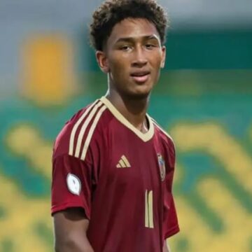 Siete futbolistas venezolanos permanecen desaparecidos tras terremotos