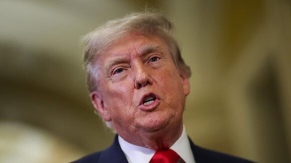 Trump denuncia ataque iraní con drones en el Estrecho de Ormuz