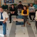 El nuevo fenómeno de Disney+: treintañeros regresan al aula en «Nunca cambies»