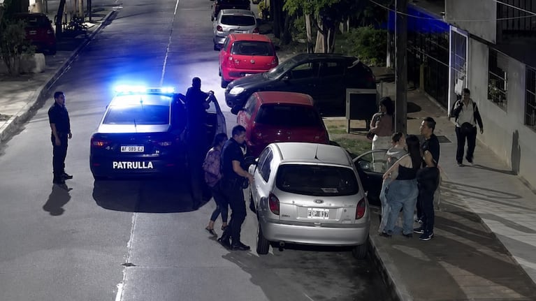 imagen-376 Policía salva a un bebé que se ahogaba en San Isidro con maniobras de RCP