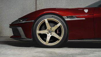 imagen-61 Ferrari presenta el Ferrari 12Cilindri Manuale tras críticas al modelo eléctrico