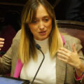 Fernández Sagasti propone proyecto para permitir votación remota a senadoras embarazadas
