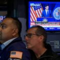 Wall Street experimenta ascensos tras publicación de datos de inflación en EE.UU. y disminución del riesgo país