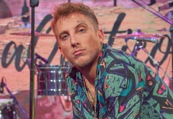 imagen-239 La tristeza de El Polaco ante la pérdida de su abuelo: «Cuidanos desde el cielo»