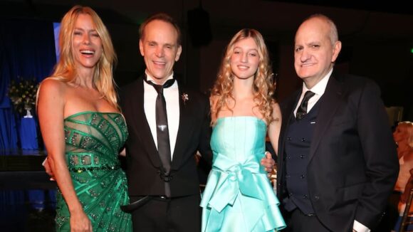 Gala de Alta Costura de Laurencio Adot: Estrellas y Looks Impactantes