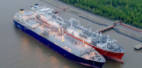 PAE asegura financiamiento de 900 millones de dólares para exportar gas licuado