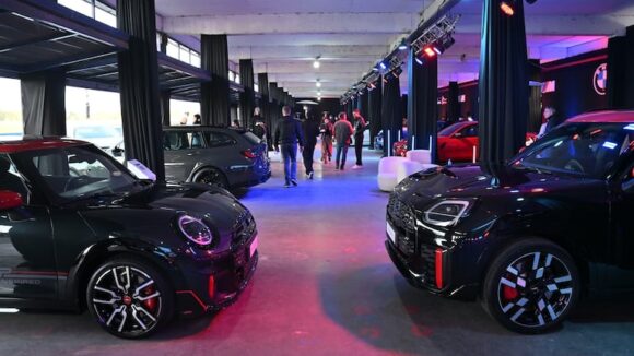 imagen-335 Mini presenta nuevos modelos John Cooper Works en Argentina: especificaciones y precios