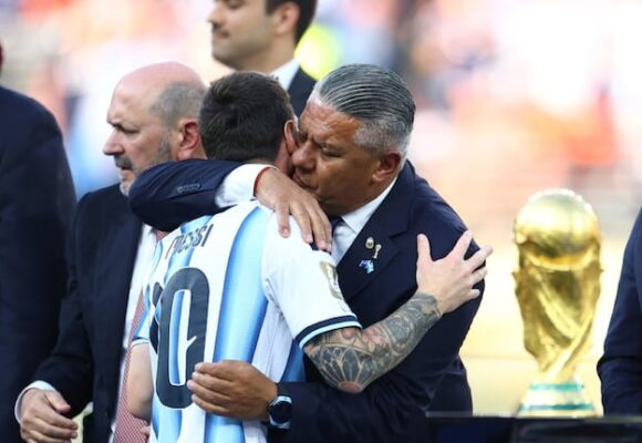 imagen-93 El emotivo homenaje de Chiqui Tapia tras el fallecimiento de Jorge Messi