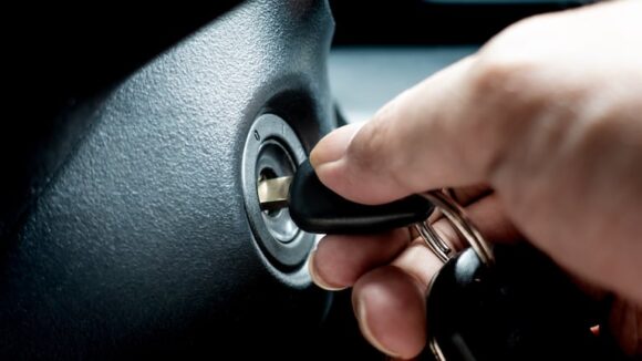 Roban auto con llaves puestas y propietario pierde el juicio contra el seguro
