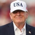 Trump se declara «fuerte, inteligente y con alto coeficiente intelectual» en defensa de la IA