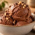 Preparar helado casero saludable con solo tres ingredientes