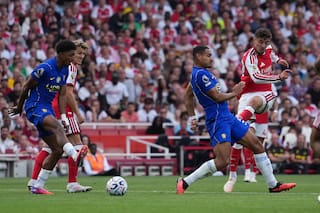 imagen-65 Emiliano Dibu Martínez se luce en el duelo entre Arsenal y Chelsea