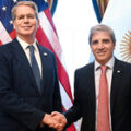 Scott Bessent elogia el plan económico argentino antes de su reunión con Luis Caputo