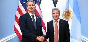 imagen-8 Scott Bessent elogia el plan económico argentino antes de su reunión con Luis Caputo