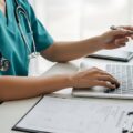 Indemnizan a paciente con $3.800.000 por diagnóstico erróneo de tumor