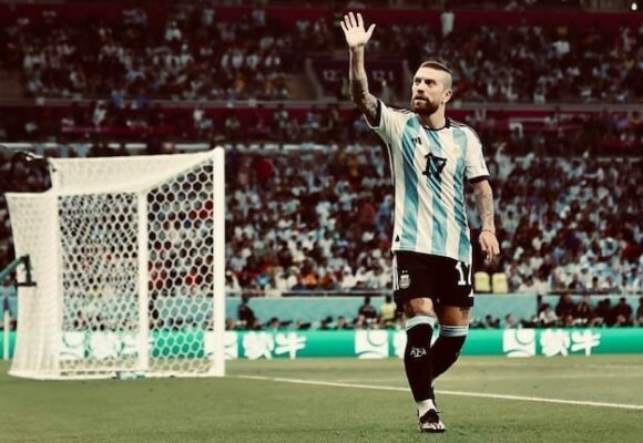 Papu Gómez dará la despedida a Messi como comentarista