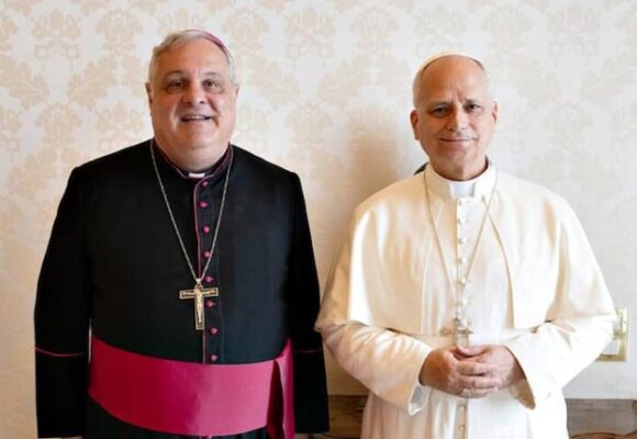 imagen-96 El Episcopado argentino solicita oraciones por la salud de León XIV