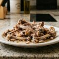 Aprovechamiento de los Huesos de Pollo en el Jardín: Una Guía Práctica